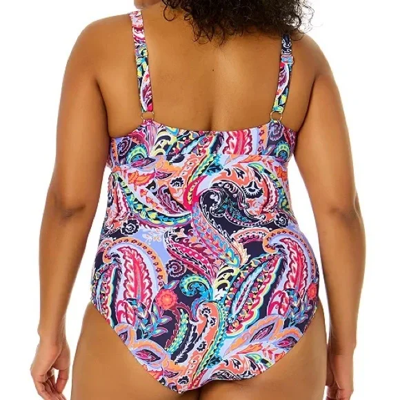 Plus Size Notched Scoop-Neck One-Piece Swimsuit - Picture 2 of 7